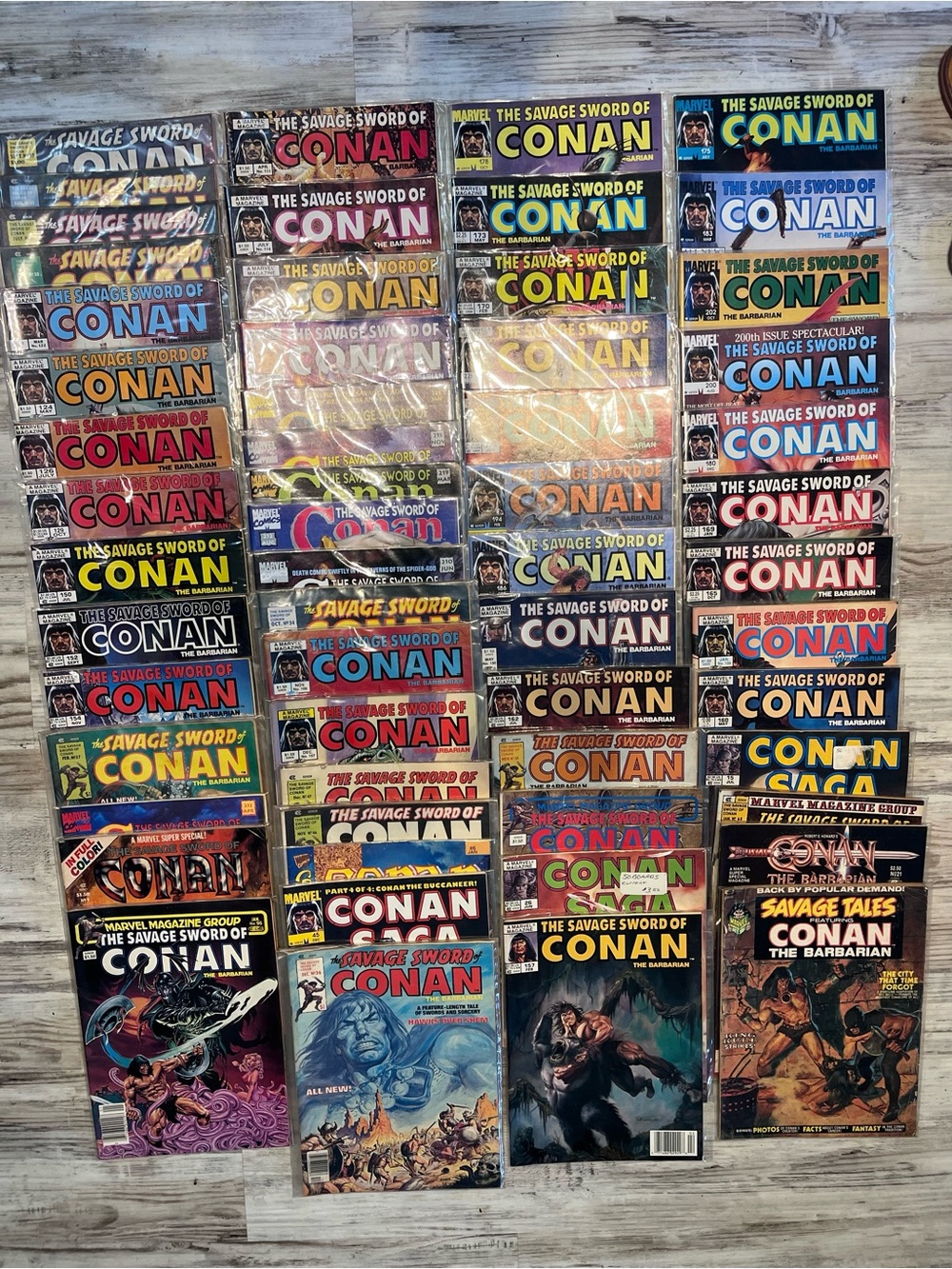 HUGE lot of the savage sword of Conan vintage magazines